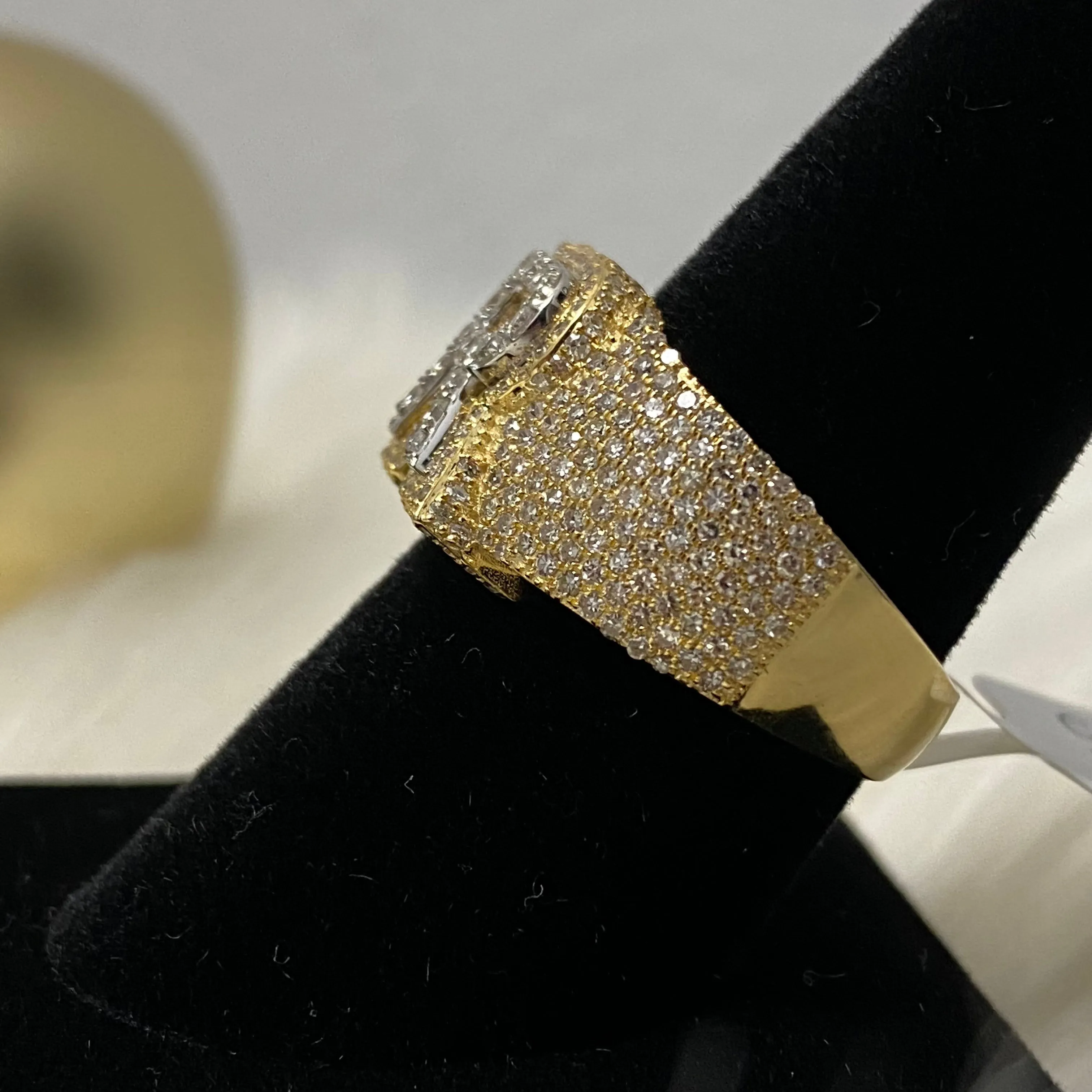 10K Yellow Gold Diamond Letter R Ring 1.62Ct Dia / 6.9gr / Size 8.5