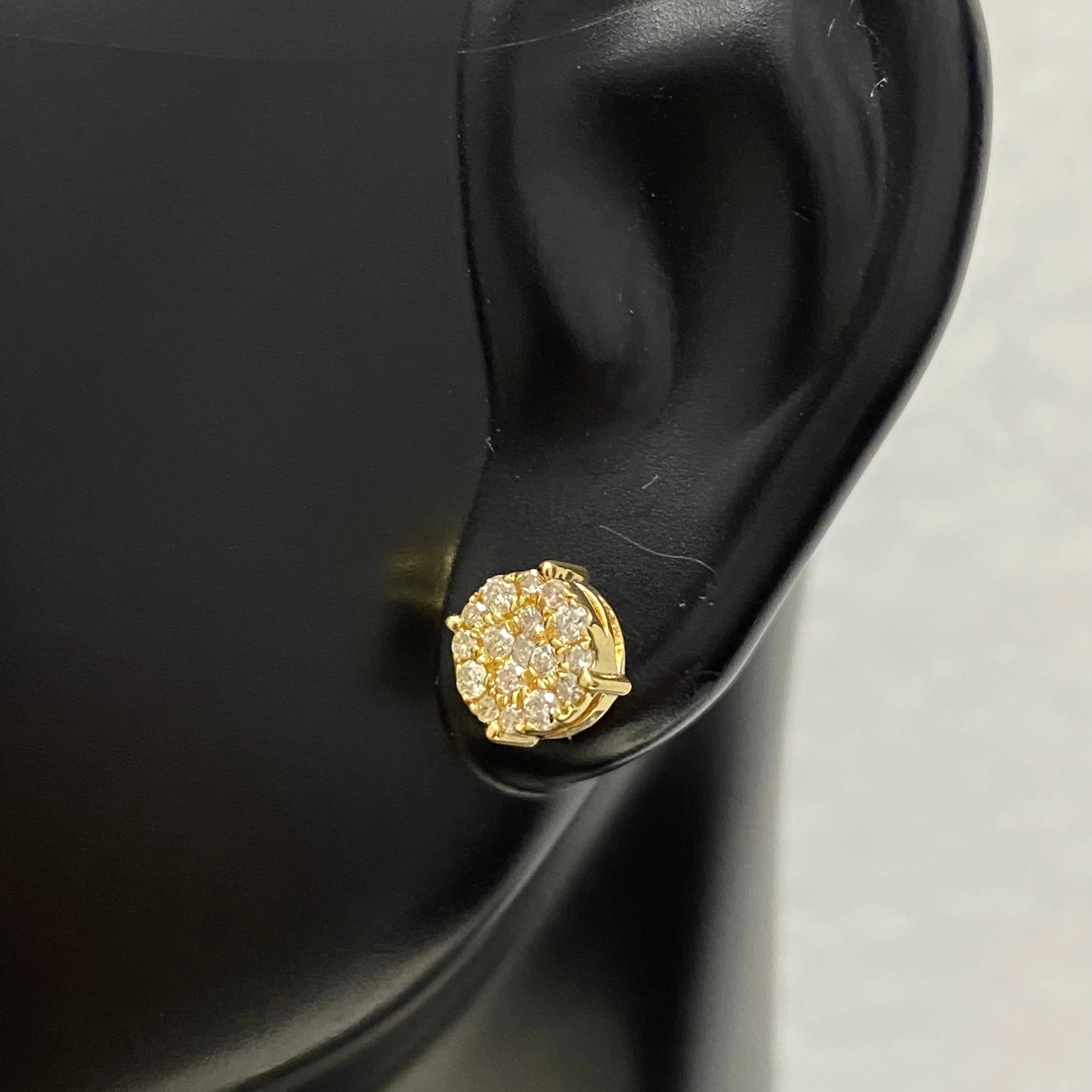 10K Yellow Gold Diamond Round Flower Stud Earrings 0.50Ct Dia / 2.08gr