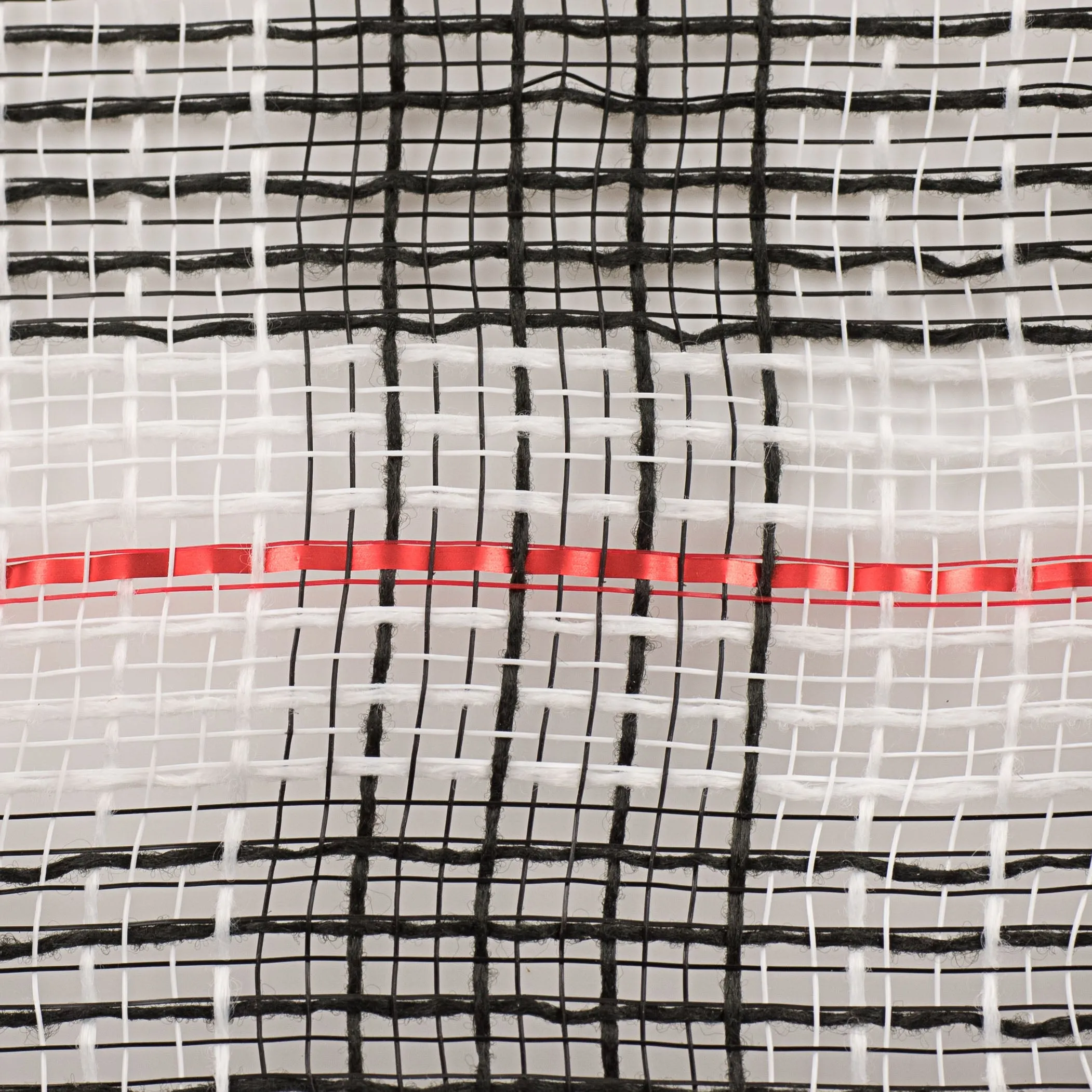 10" Faux Jute Check Foil Mesh: Black, White, Red