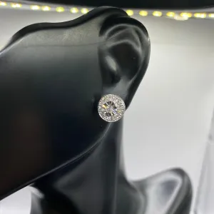 14K White Gold Diamond Circle Stud Earrings 0.68Ct / 2.1gr