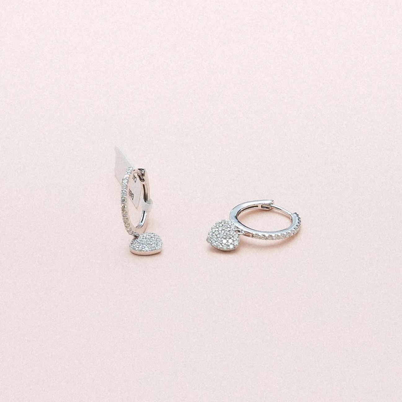 14K White Gold Heart Hoop Earrings With Diamond 0.73Ct / 3.8gr