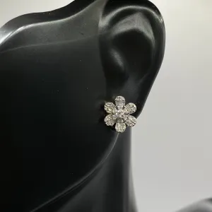 14K Yellow Gold Diamond Flower Stud Earrings 0.52Ct / 1.5gr