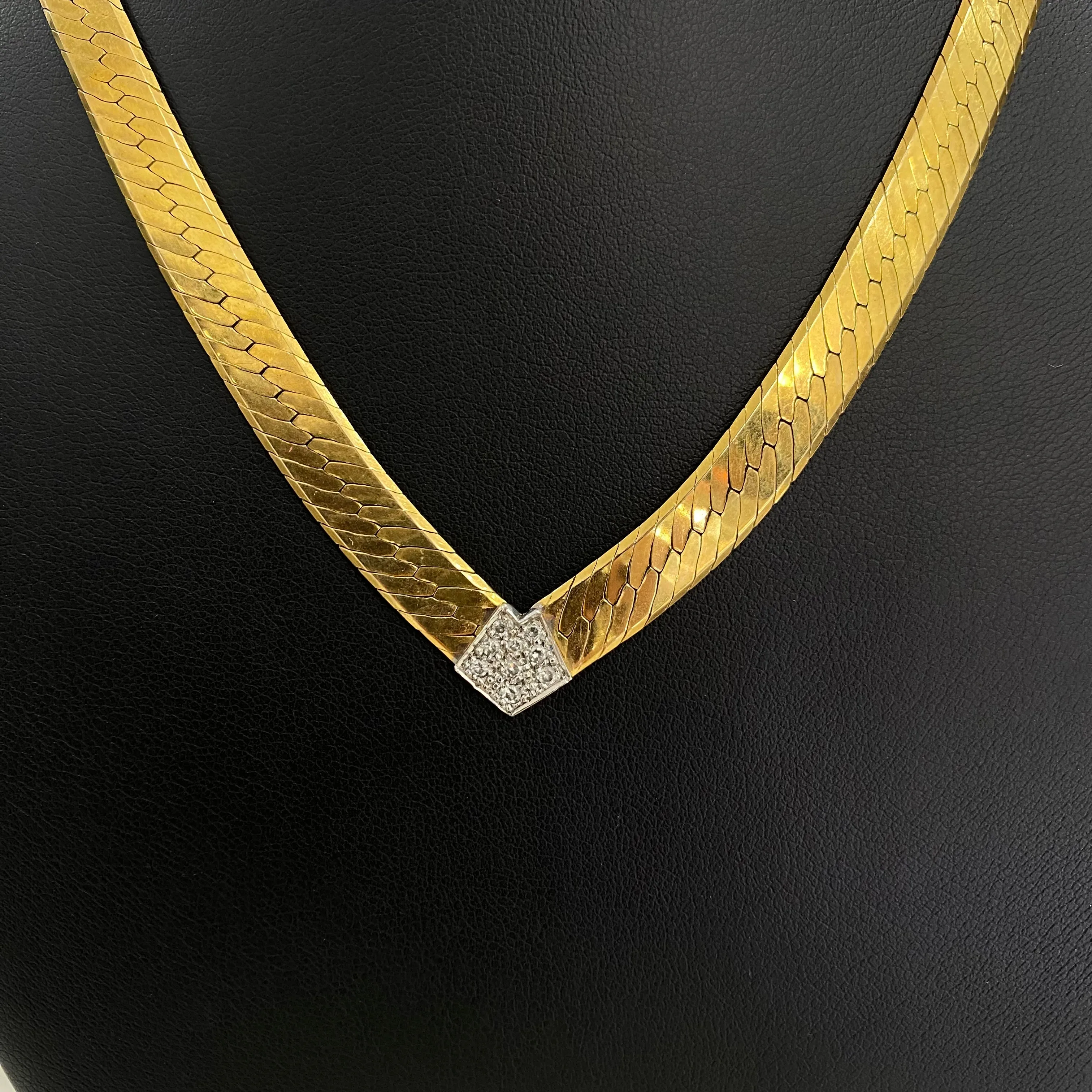 14K Yellow Gold Diamond Luxury Chain Ct Dia / 27gr / 7.3mm / 16in