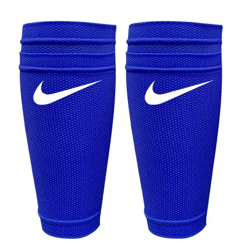 BLUE NIKE SHIN PAD SLEEVE