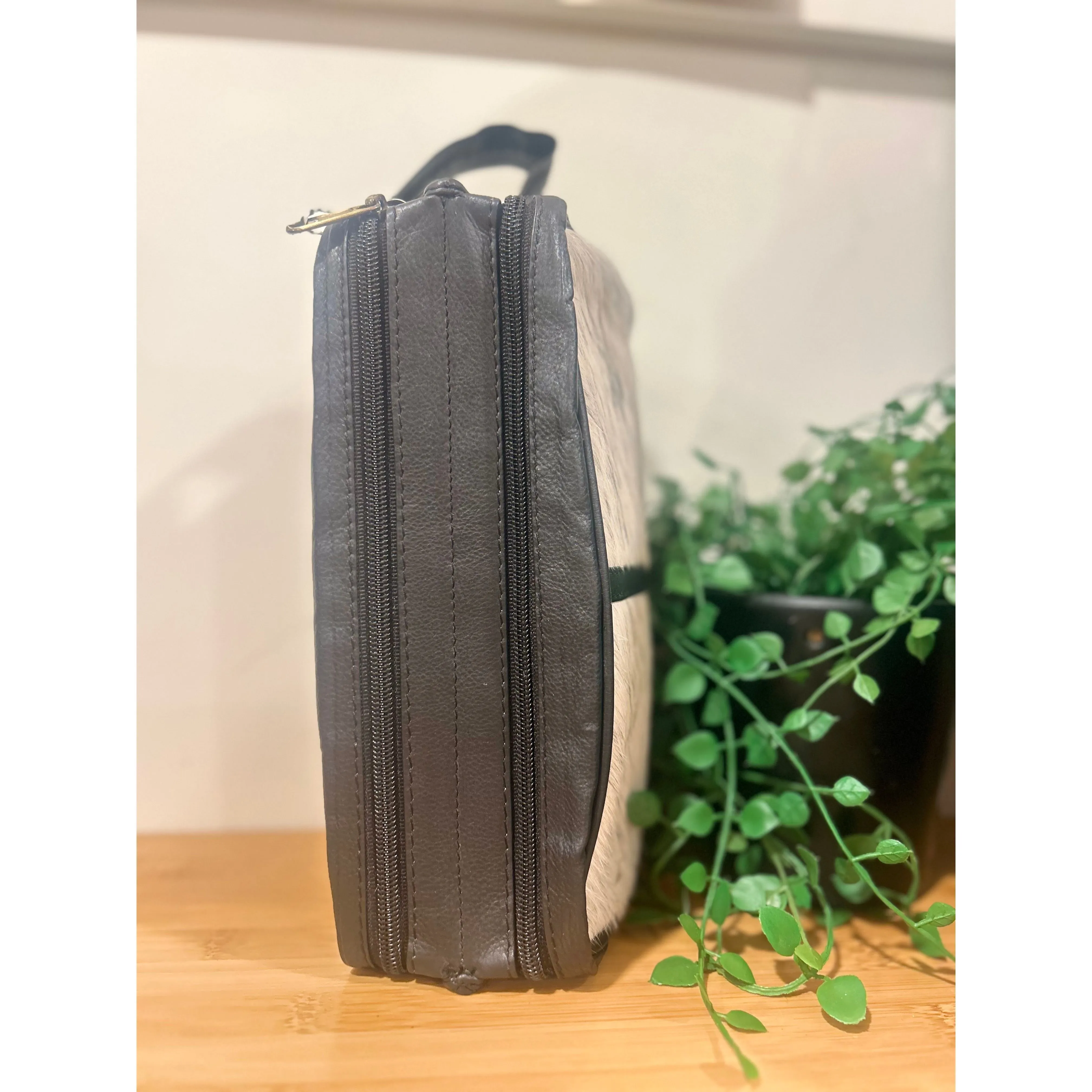 Canada Toiletry Bag #cb2