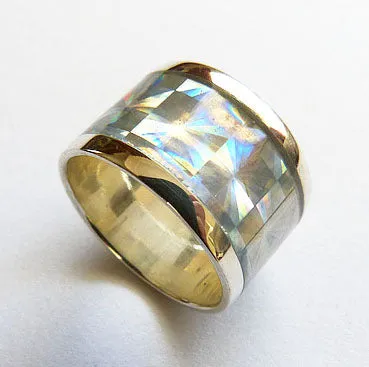 Holograph Ring