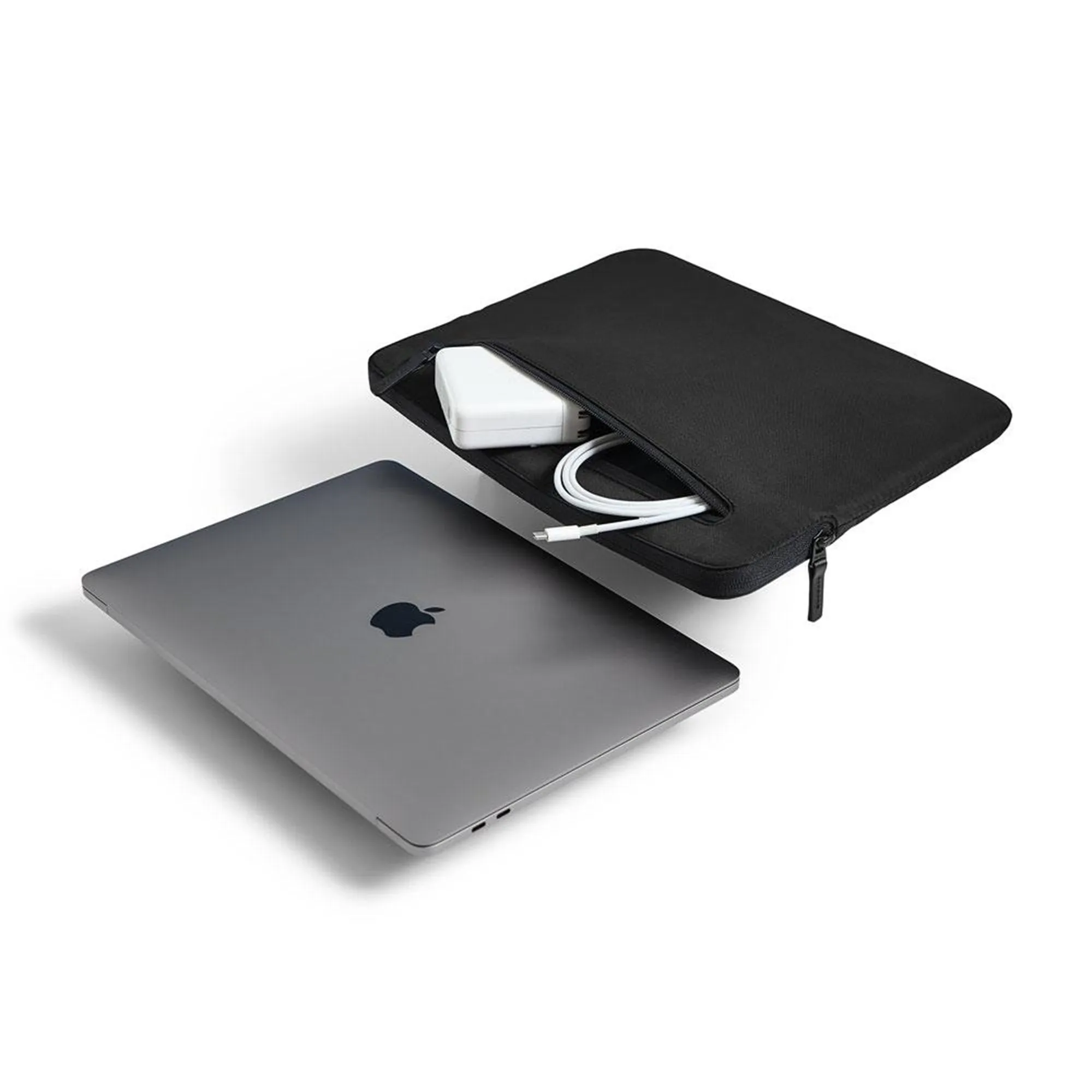 Incase Compact Sleeve in Flight Nylon for MacBook Pro 15" & 16"