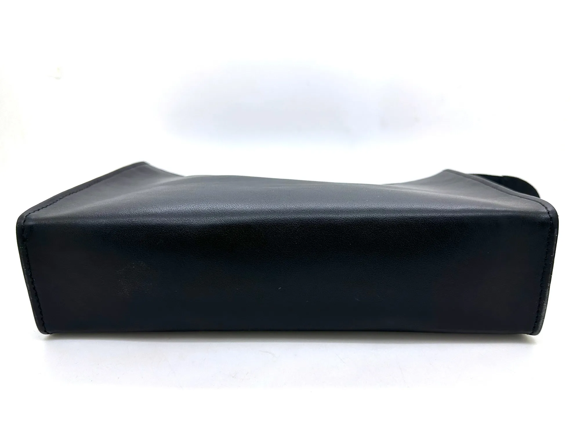 Leather Toiletry Pouch 26 - Black