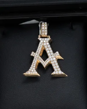 Letter A Pendant 14K Yellow Gold With Diamond / 7.3gr