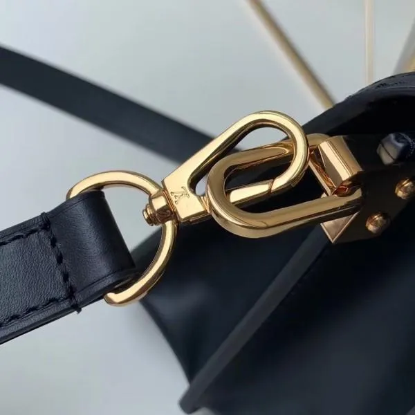 Monogram Vernis Patent Leather Mini Dauphine Bag M44580 2019