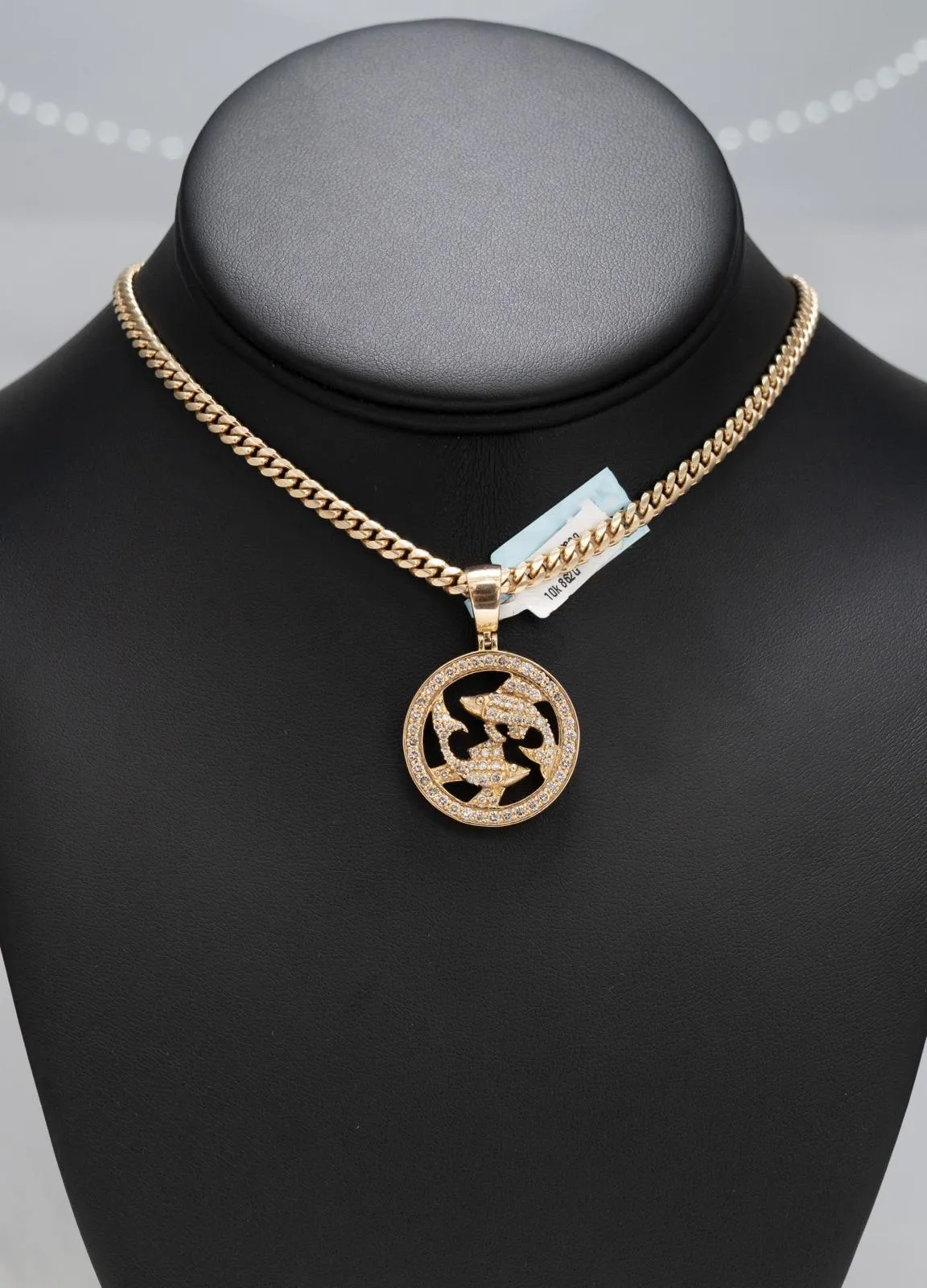 Pisces Sign Pendant 10K Yellow Gold With Diamond / 1.64Ct Dia / 6.2gr