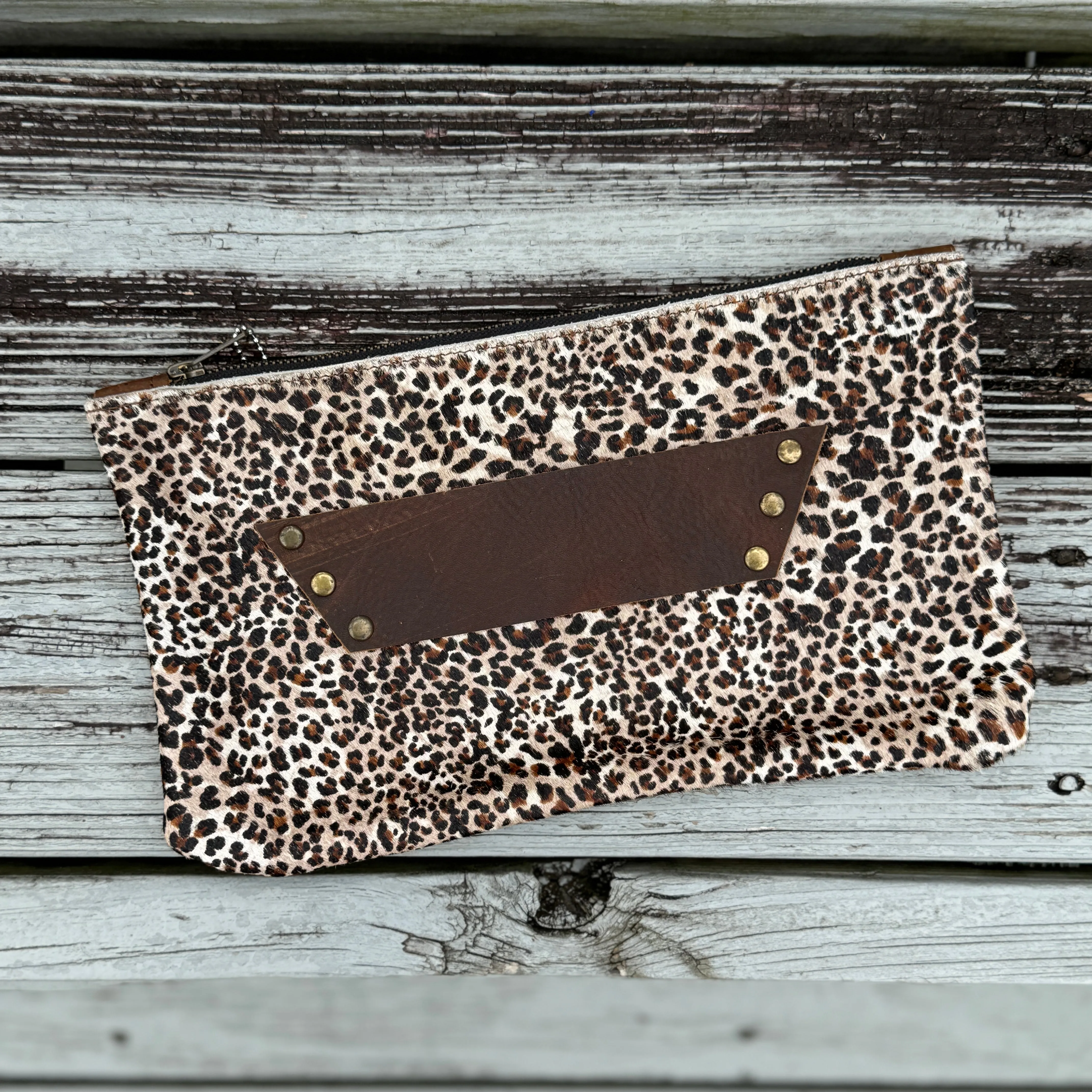 [raleigh leather] Clutch - Mini Leopard   Caramel