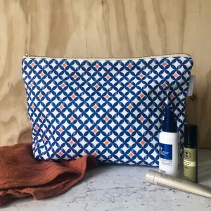 Safiya Toiletry Bag