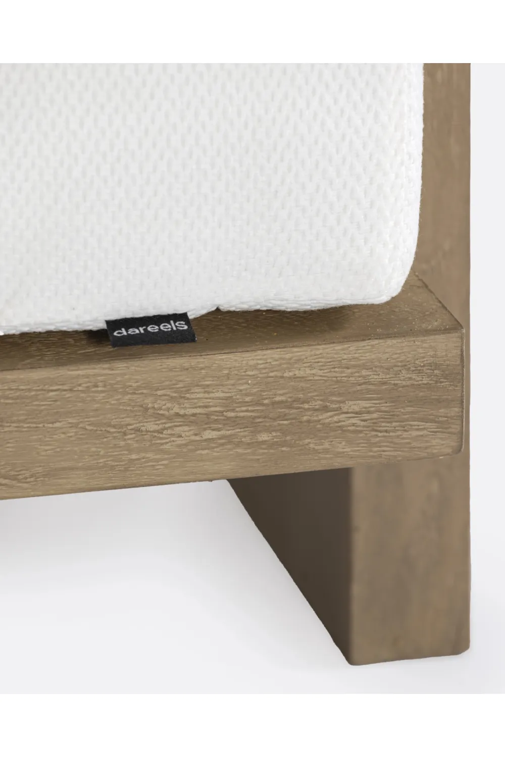 Sleek Cushioned Outdoor Armchair | Dareels Panjang