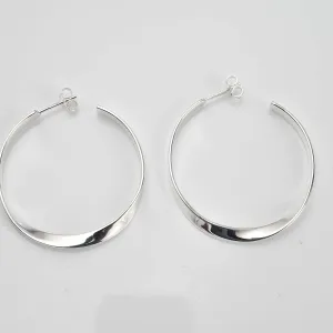 Sleek Horizon Twist Hoops