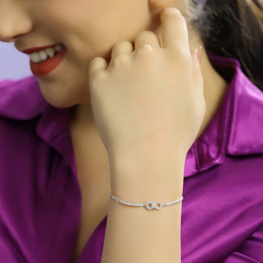Sleek Infinity 925 Silver Bracelet