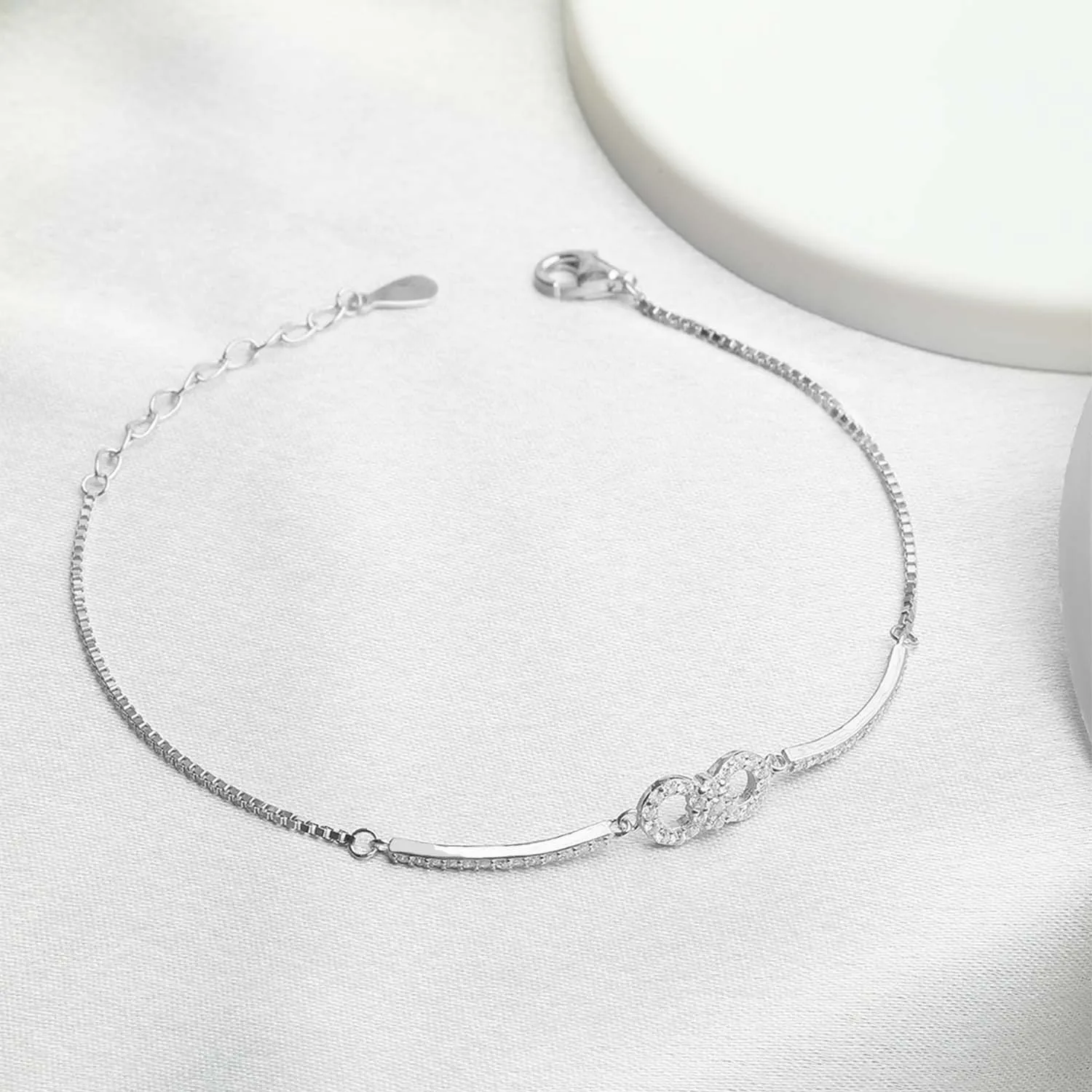 Sleek Infinity 925 Silver Bracelet