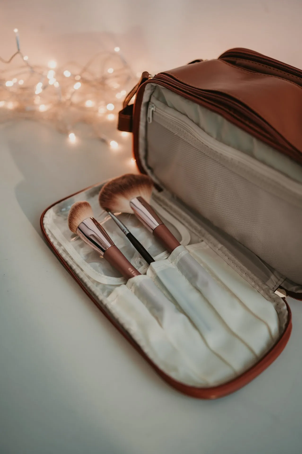 Sposa toiletry bag I Camel
