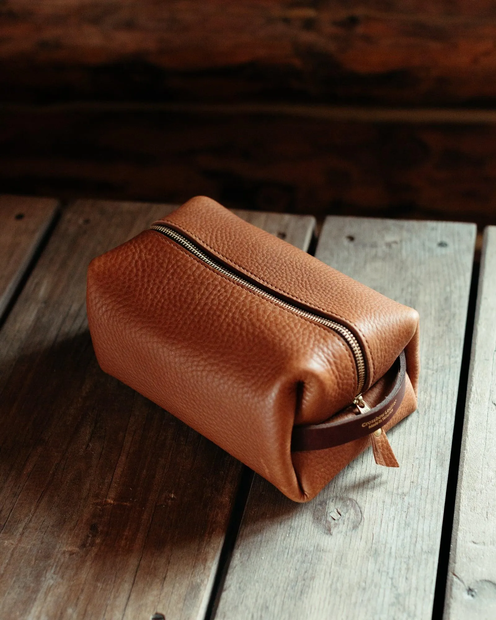 TOILETRY KIT