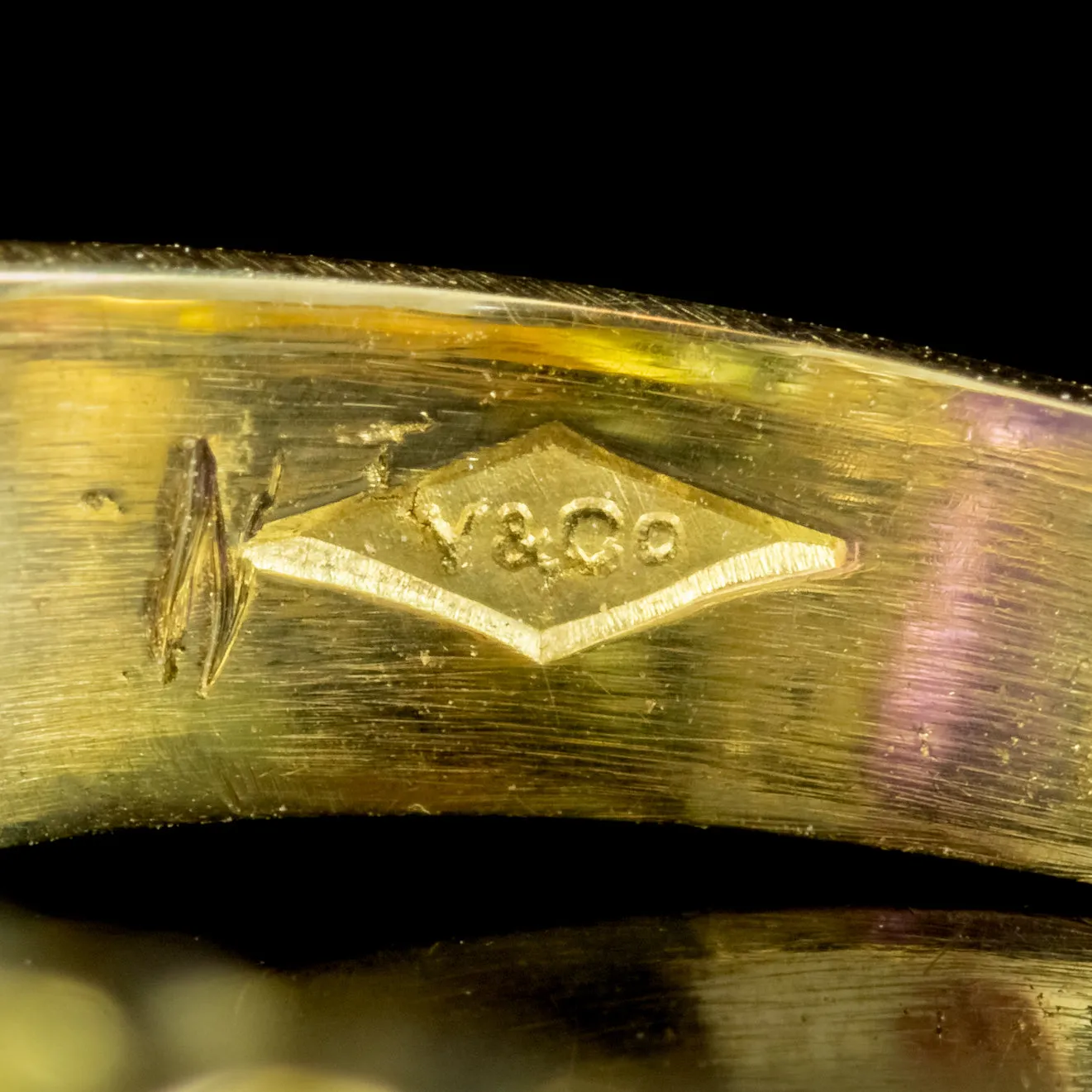 Vintage Suffragette Ring Amethyst Peridot Diamond 18ct Gold Dated 1963