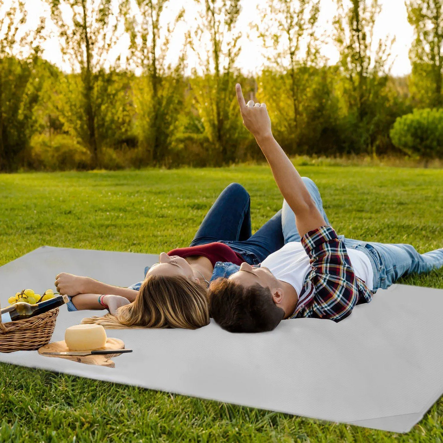Waterproof Foldable Camping Rug Pocket Sand Proof Picnic Mat