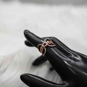 Women Ring 14K Rose Gold With Diamonds / 4.4gr / Size 7